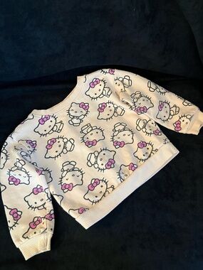 Hello Kitty print Sanrio cream pullover sweatshirt cotton blend size Girl’s 18 M